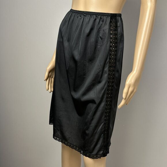 Vintage Sears The Doesn’t Slip Half Slip Black Size Small Double Sheer Lace Side - Picture 1 of 9